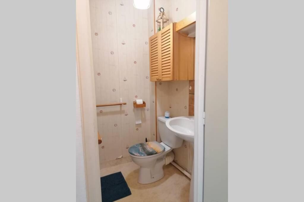 Agreable Studio Avec Terrasse A150M De La Plage Leilighet Saint-Georges-de-Didonne Eksteriør bilde