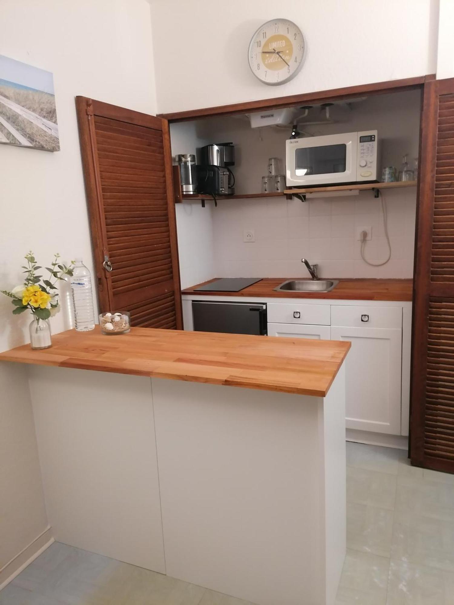 Agreable Studio Avec Terrasse A150M De La Plage Leilighet Saint-Georges-de-Didonne Eksteriør bilde